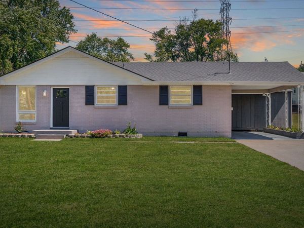 3228 Cloverwood Dr , Nashville, TN 37214