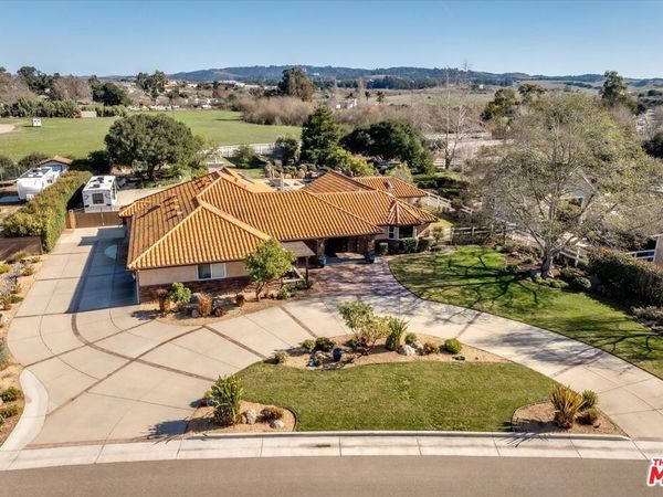 4828 Paint Horse Trail, Santa Maria, CA 93455