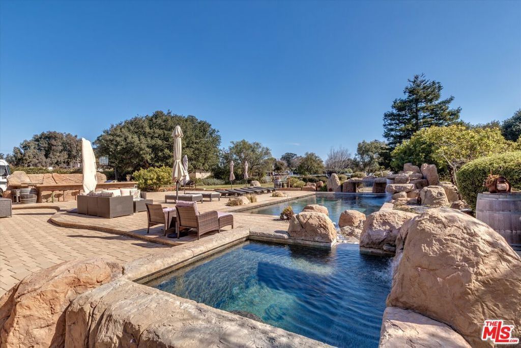 4828 Paint Horse Trail, Santa Maria, CA 93455 Main Photo
