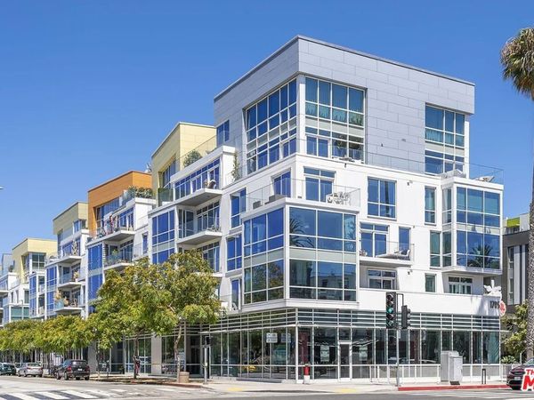 1705 Ocean Avenue, Unit 206, Santa Monica, CA 90401