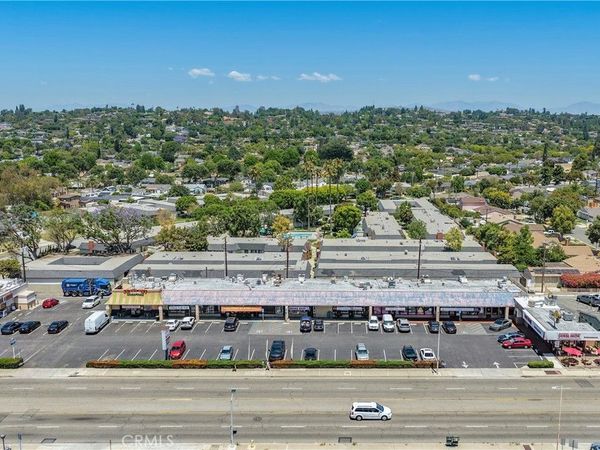 1341 E Chapman, Fullerton, CA 92831