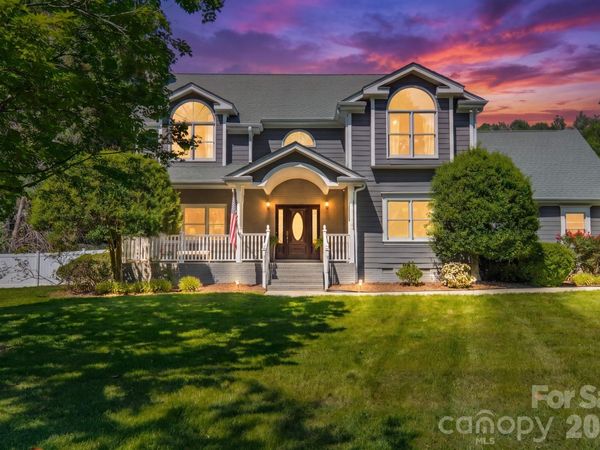 7240 Cobblecreek Drive, Matthews, NC 28104