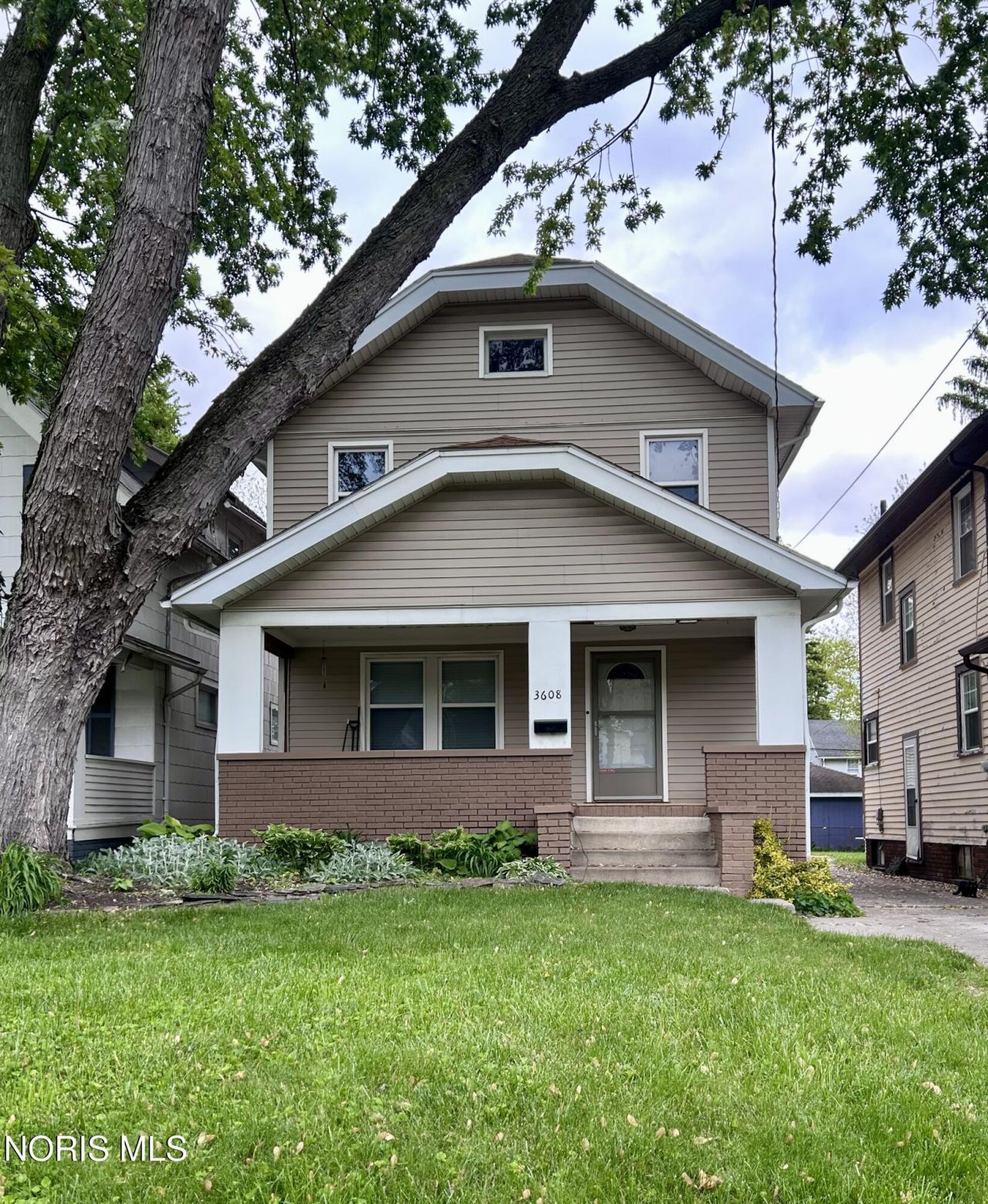3608 Homewood Avenue, Toledo, OH 43612 Main Photo