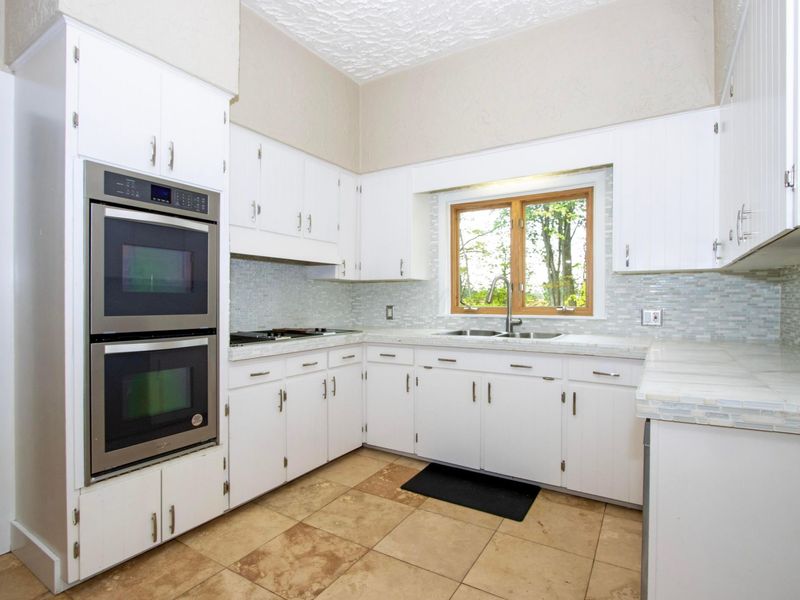 1864 Myers Road , Shelby, OH 44875 Photo 8