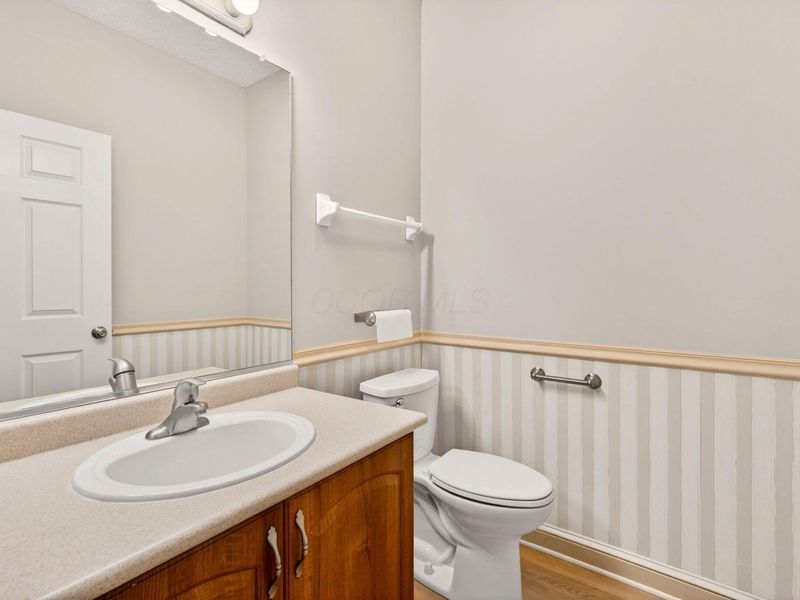 136 Villamere Drive, Unit 7, Columbus, OH 43213 Photo 37
