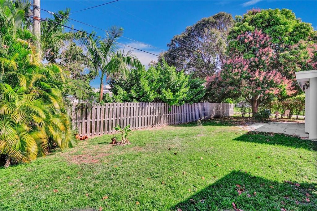 1013 SE 14th Court, Deerfield Beach, FL 33441 Photo