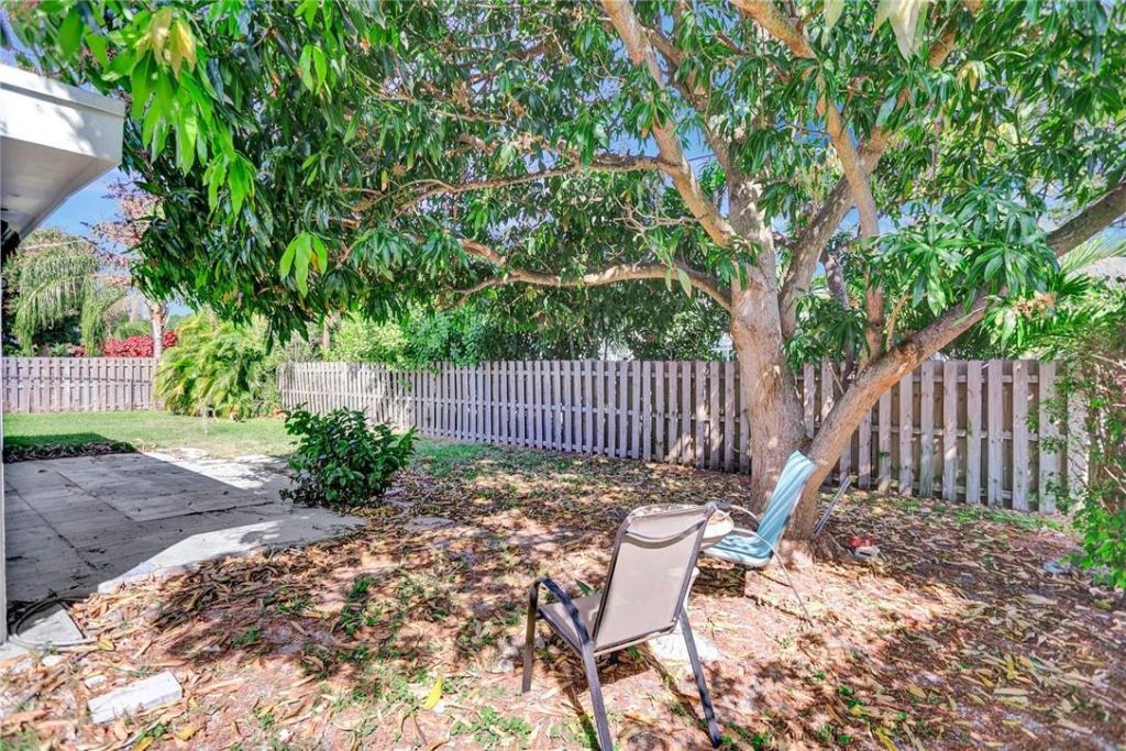 1013 SE 14th Court, Deerfield Beach, FL 33441 Photo