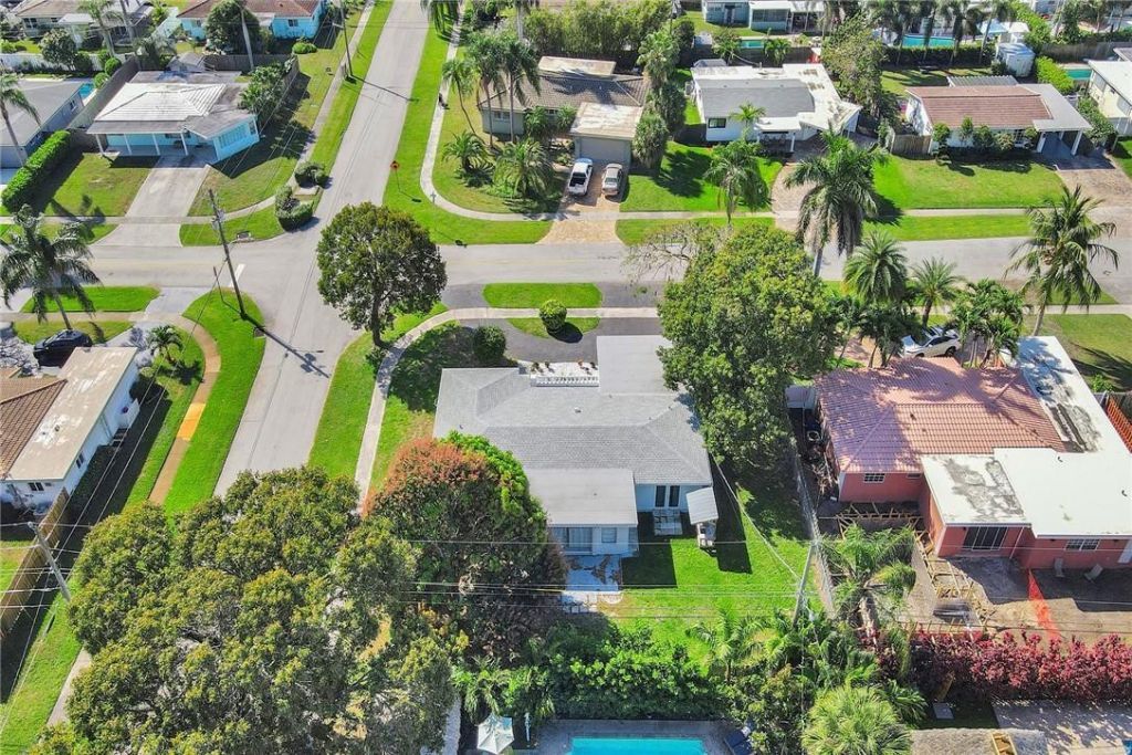 1013 SE 14th Court, Deerfield Beach, FL 33441 Photo