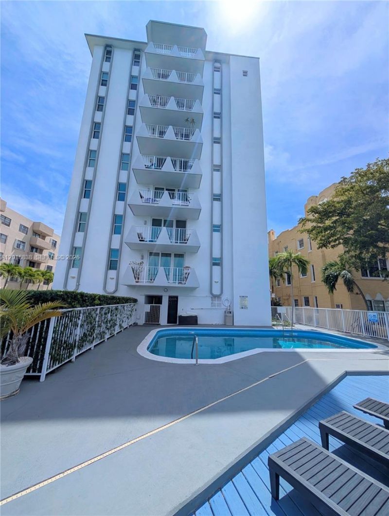 7133 Bay Dr , Unit PH-1, Miami Beach, FL 33141 Photo