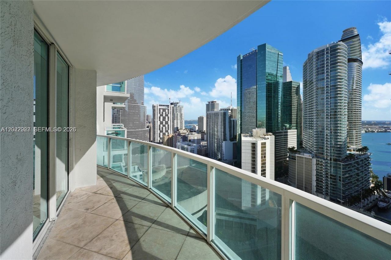 31 SE 5th St, Unit 3306, Miami, FL 33131 Photo