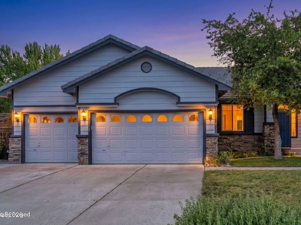 7019 Whitemare Court, Sparks, NV 89436