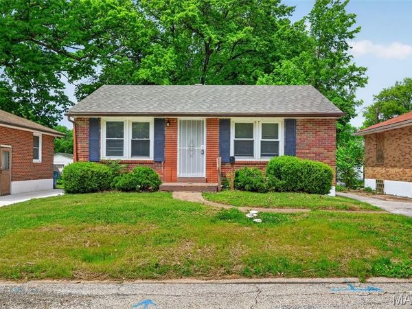 4607 Seattle Street , St Louis, MO 63121