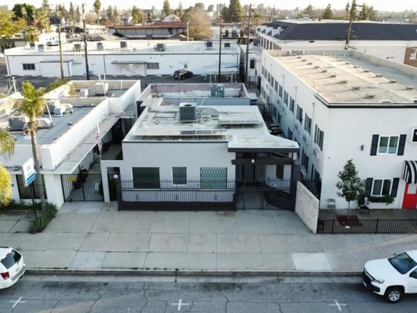 2021 19th Street, Bakersfield, CA 93301