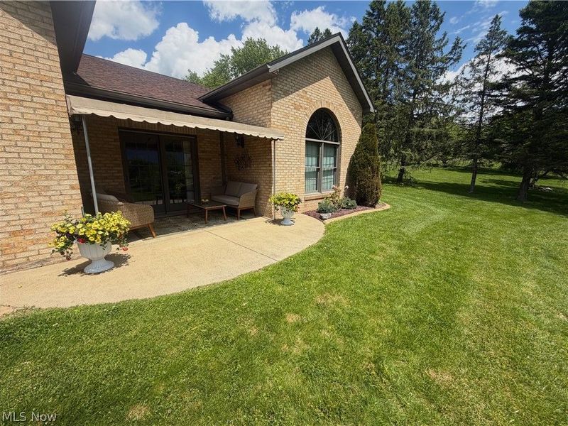 49341 Eagle Drive, East Liverpool, OH 43920 Photo 4