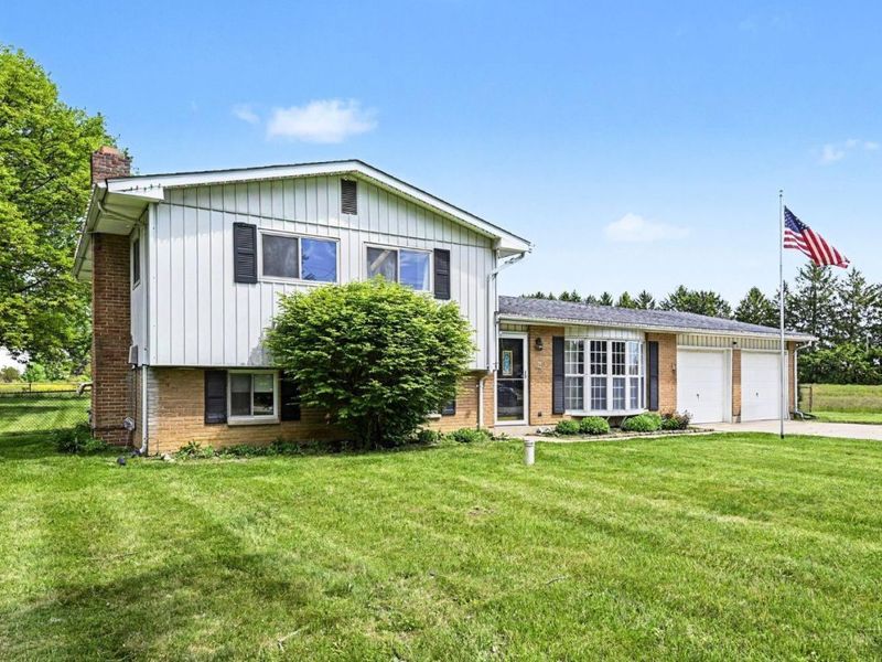5884 Troy Road, Springfield, OH 45502 Photo 4