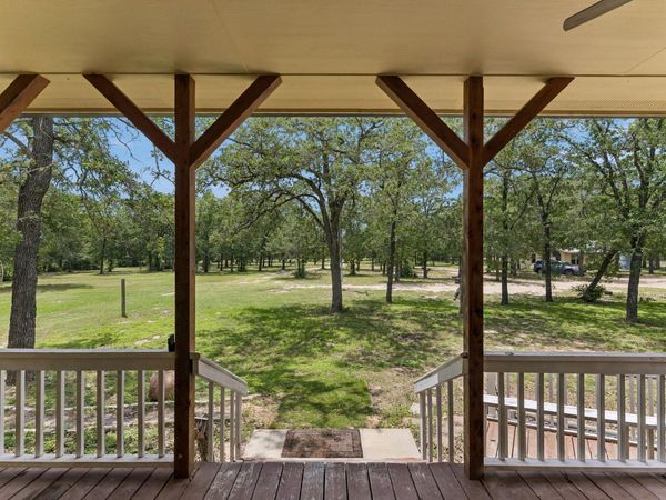 1811 W Old Lockhart RD, West Point, TX 78963