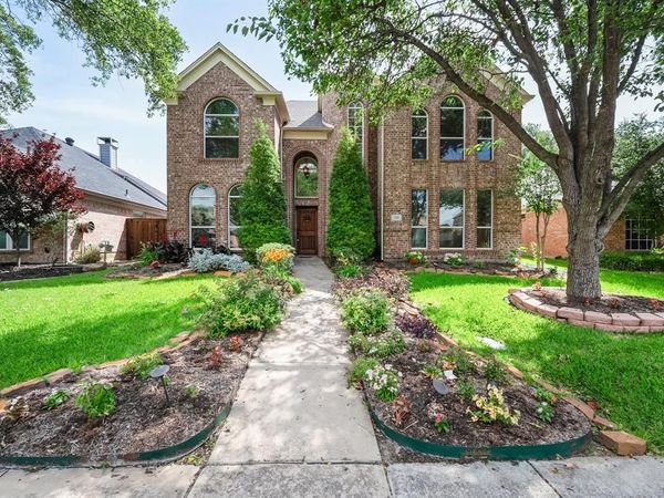 232 Touchdown Drive, Irving, TX 75063