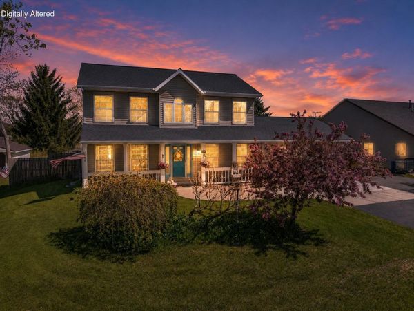 2350 E Sandy Acre Rd, West Bend, WI 53090