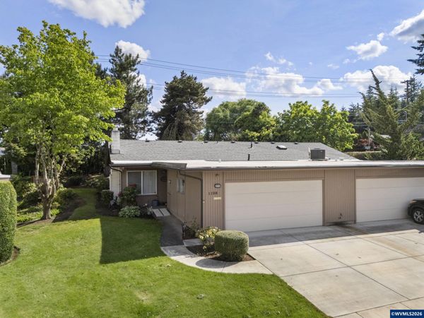 1108 Karen Wy NW, Salem, OR 97304