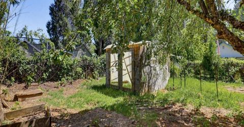 10883 Pine Hill Dr, Grass Valley, CA 95945 Photo