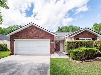 234 Everwood Court, Moncks Corner, SC 29461
