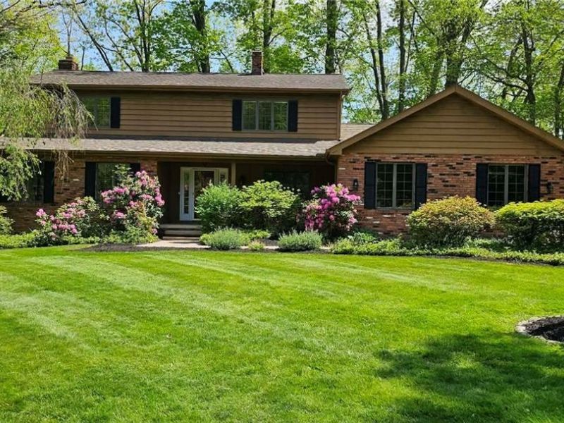 35970 Timber Ridge Lane, Willoughby, OH 44094 Photo 1
