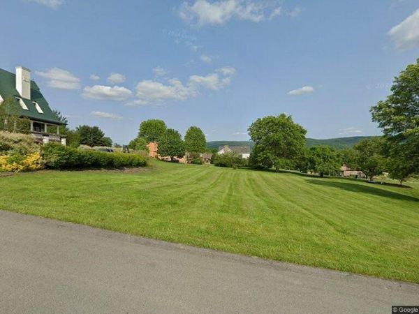 410 Independence Court, Uniontown, PA 15401