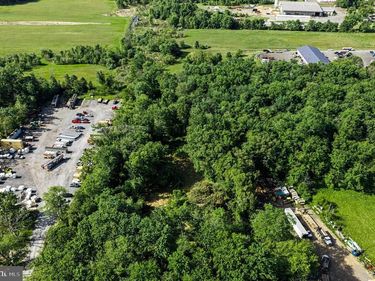 7525 JOHN MARSHALL HIGHWAY, MARSHALL, VA 20115