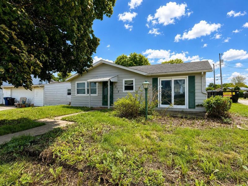 1315 S Walnut Street , Bucyrus, OH 44820 Photo 2