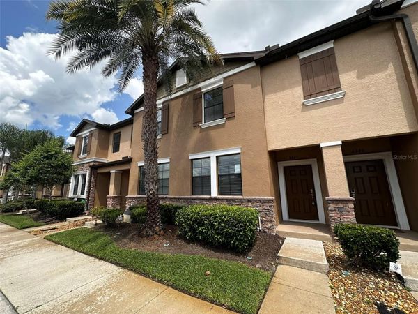 4350 FENNWOOD COURT , WESLEY CHAPEL, FL 33543