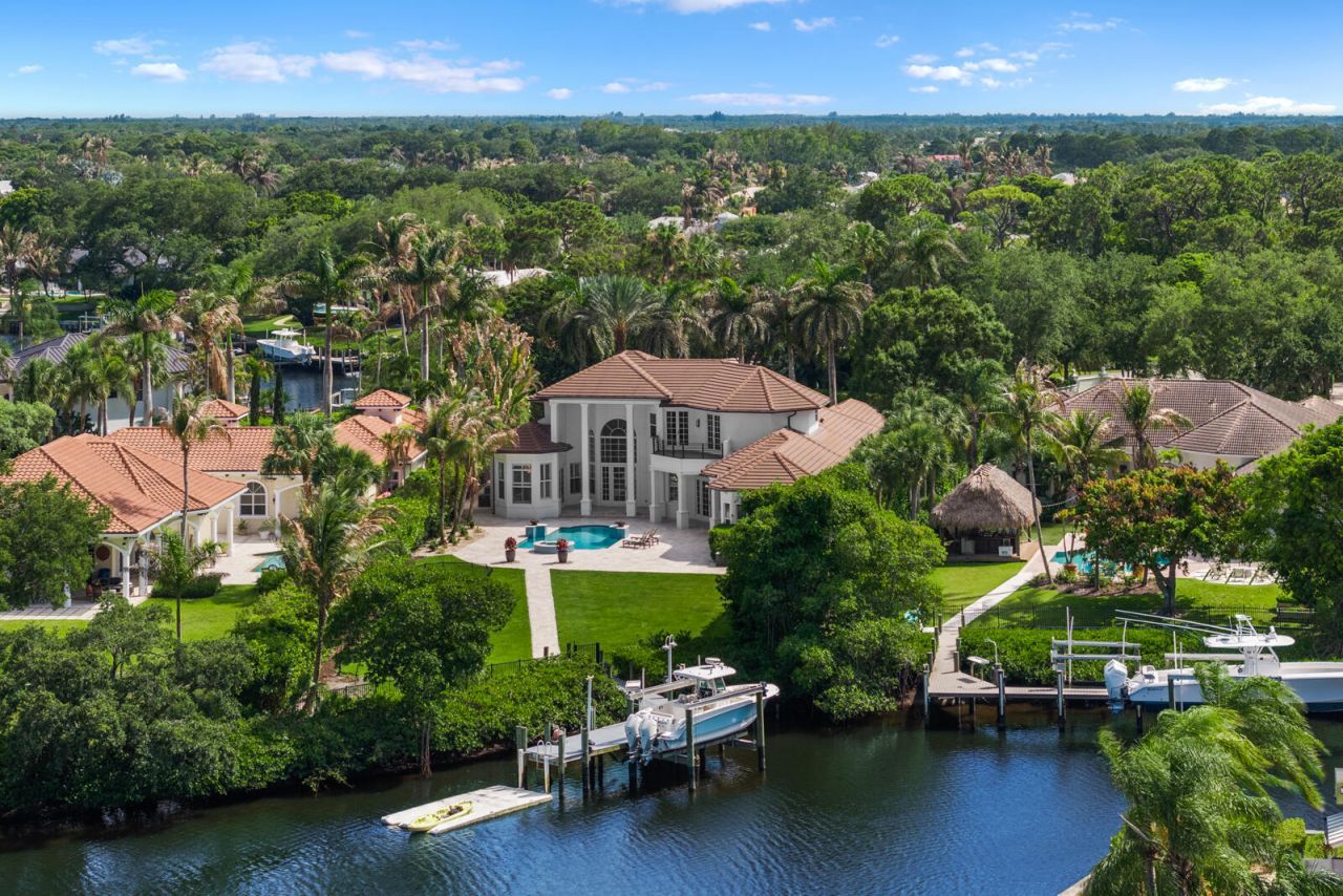 8709 SE Compass Island Way, Jupiter, FL 33458 Photo