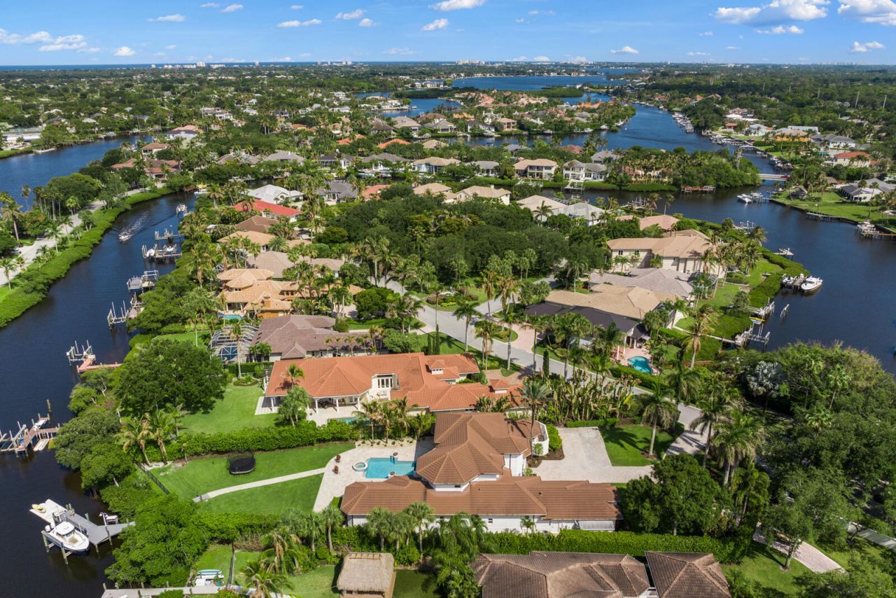 8709 SE Compass Island Way, Jupiter, FL 33458 Photo