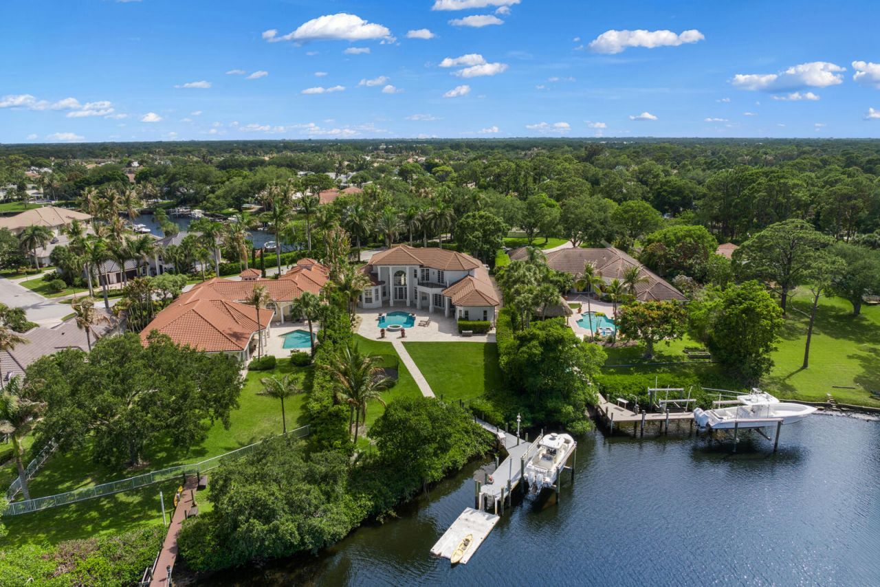 8709 SE Compass Island Way, Jupiter, FL 33458 Photo