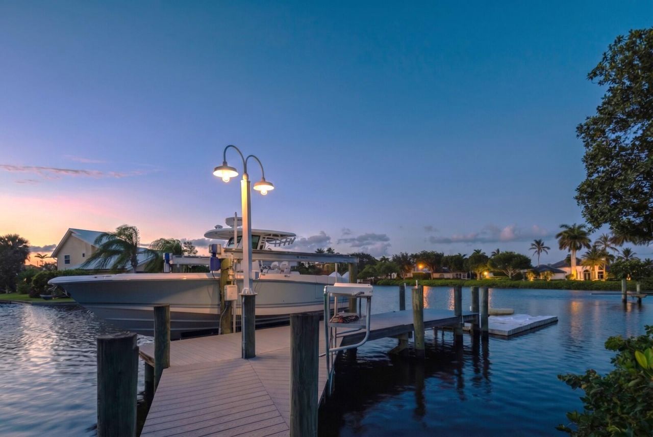 8709 SE Compass Island Way, Jupiter, FL 33458 Photo