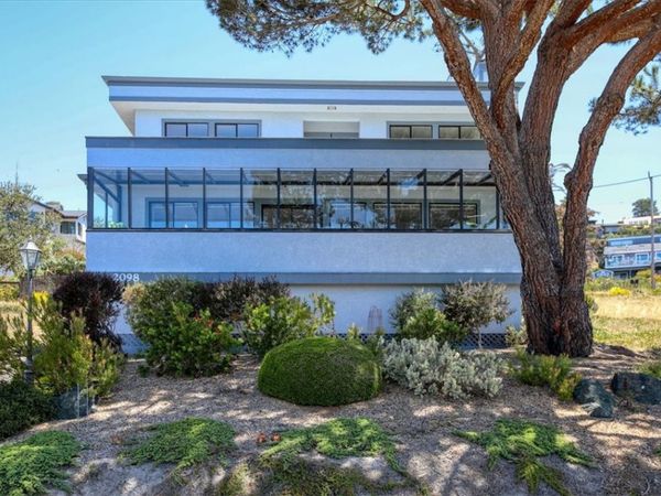 2098 Oxford Avenue, Cambria, CA 93428