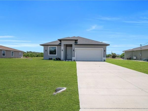8045 Buttercup CIR , LABELLE, FL 33935