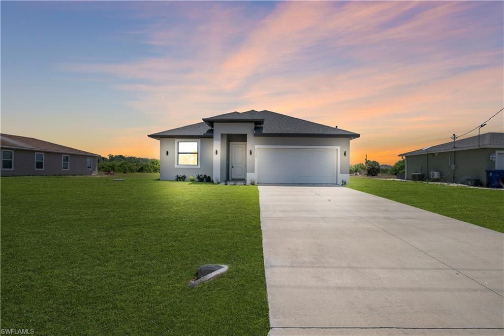 8045 Buttercup Cir , Labelle, FL 33935 Photo