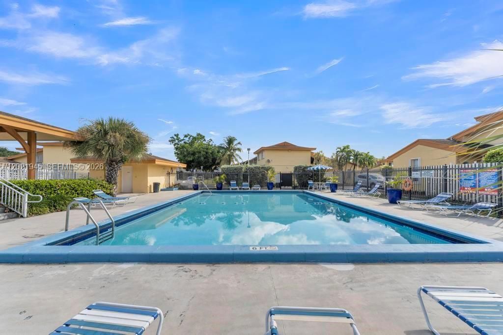 8394 SW 154th Ave, Unit 43, Miami, FL 33193 Photo