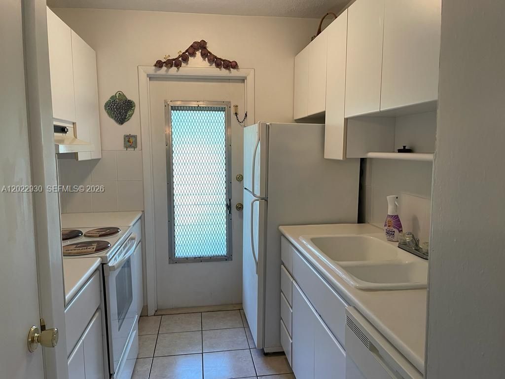 1420 Atlantic Shores Blvd , Unit 236, Hallandale Beach, FL 33009 Photo