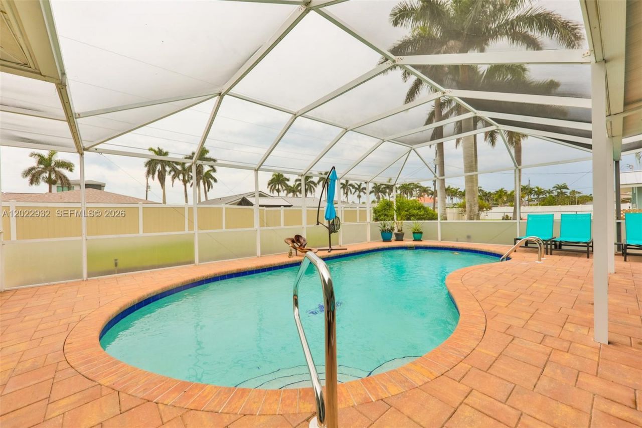 450 Bayshore Dr , Cape Coral, FL 33904 Photo