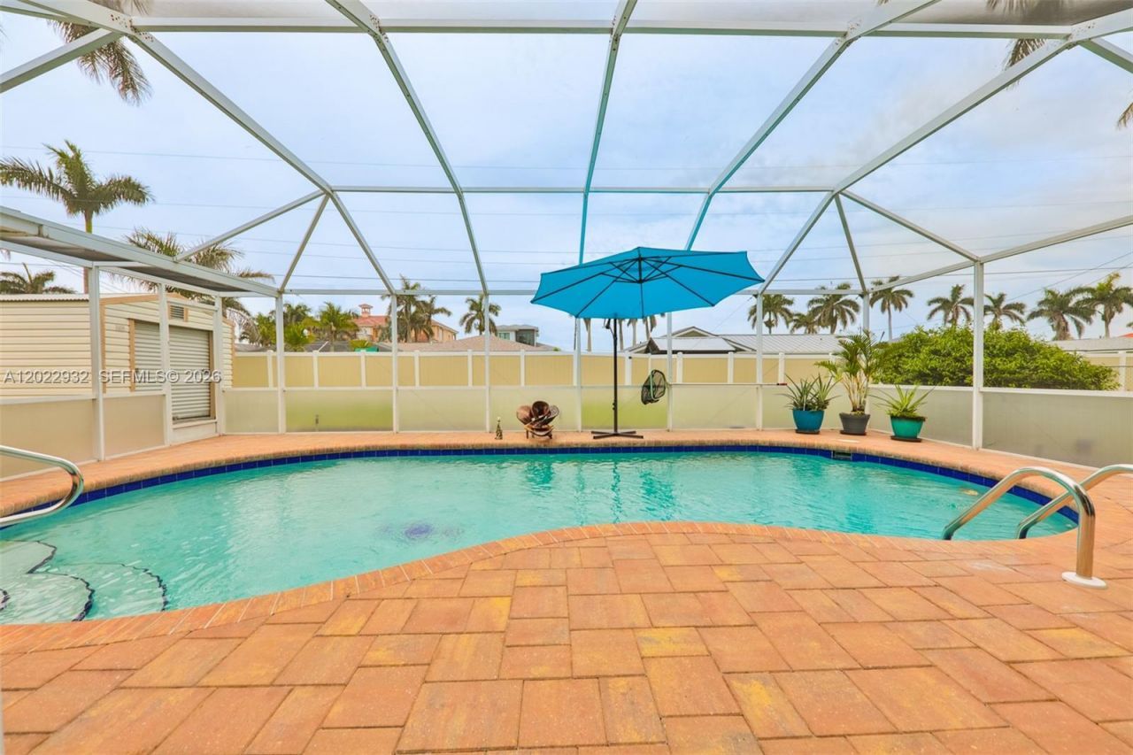 450 Bayshore Dr , Cape Coral, FL 33904 Photo