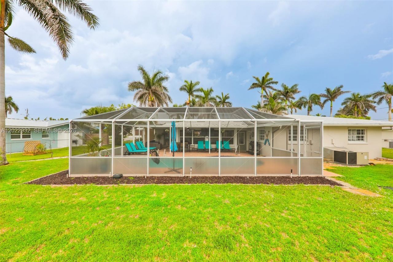 450 Bayshore Dr , Cape Coral, FL 33904 Photo