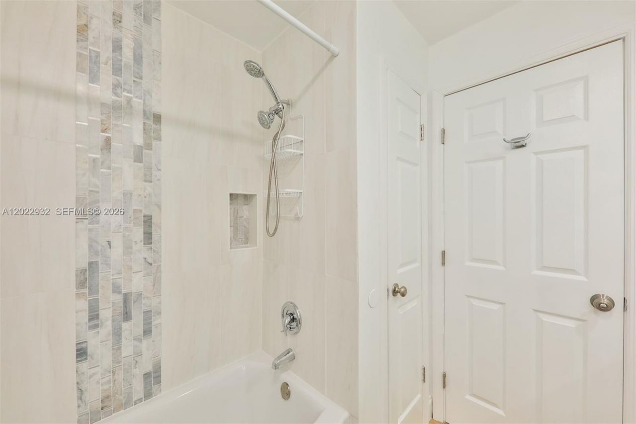 450 Bayshore Dr , Cape Coral, FL 33904 Photo