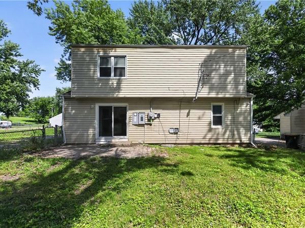 5318 N Garfield Avenue, Kansas City, MO 64118