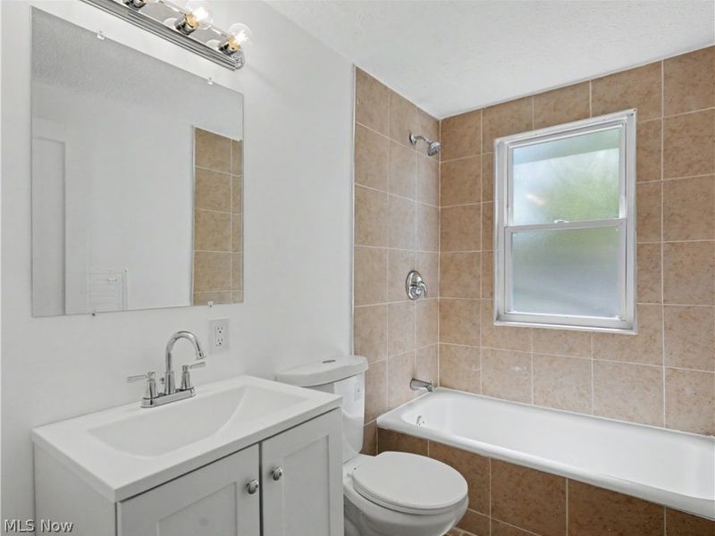 1367 Clearaire Road, Cleveland, OH 44110 Photo 14