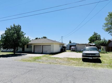1946 16th St, Olivehurst, CA 95961 Photo