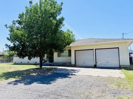 1946 16th St, Olivehurst, CA 95961 Photo