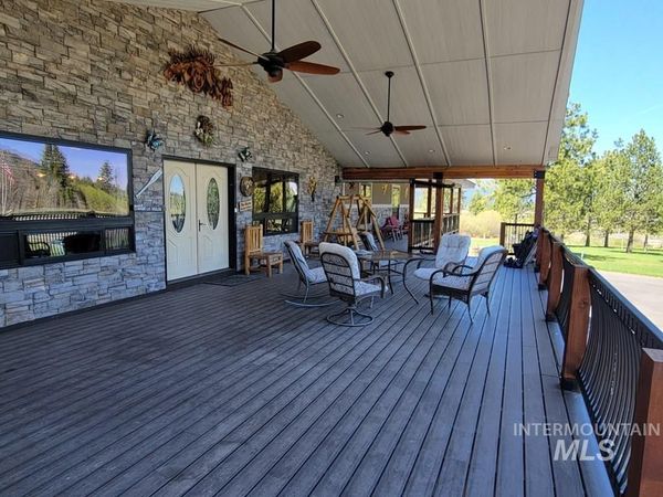 191 Clear Creek Road, Cascade, ID 83611