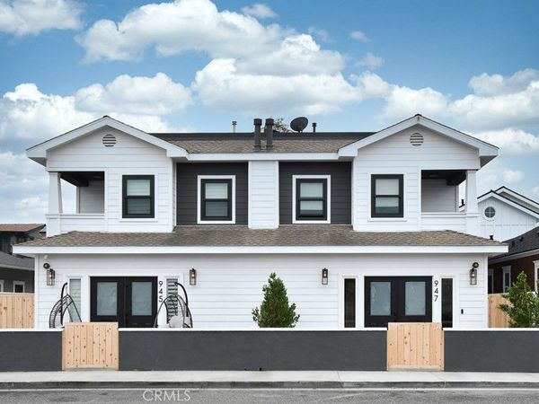947 W Balboa, Newport Beach, CA 92661