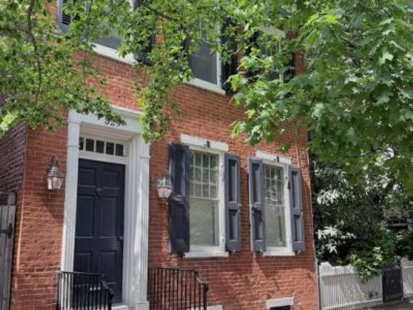 529 E KING STREET, LANCASTER, PA 17602